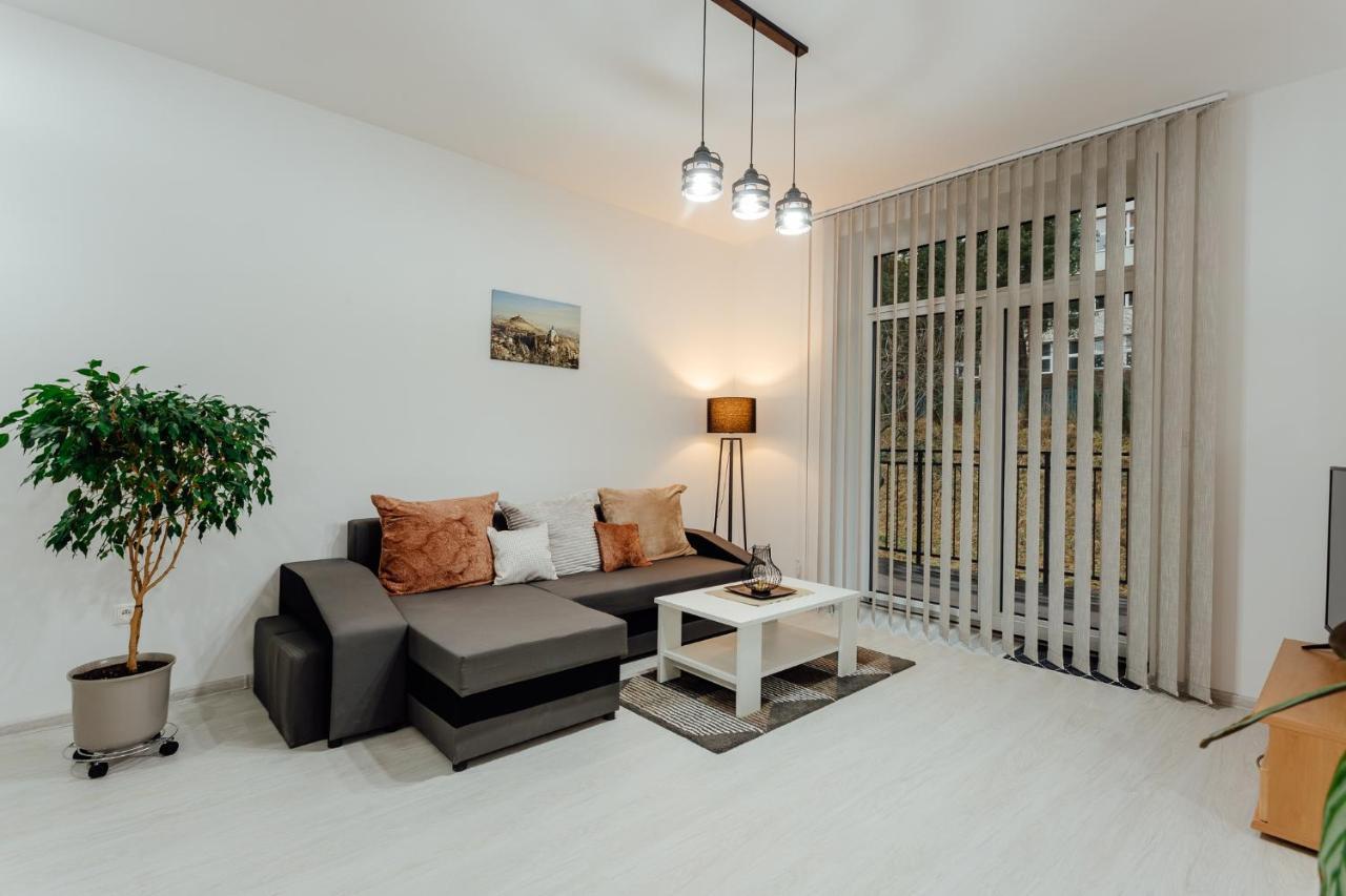 Apartman Vo Vile Kammergraf บันสกา ชีอาว์นีซา ภายนอก รูปภาพ