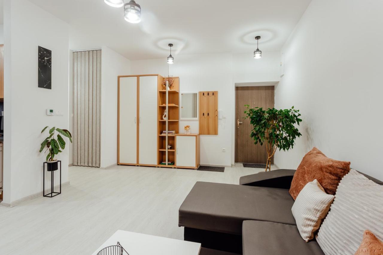 Apartman Vo Vile Kammergraf บันสกา ชีอาว์นีซา ภายนอก รูปภาพ