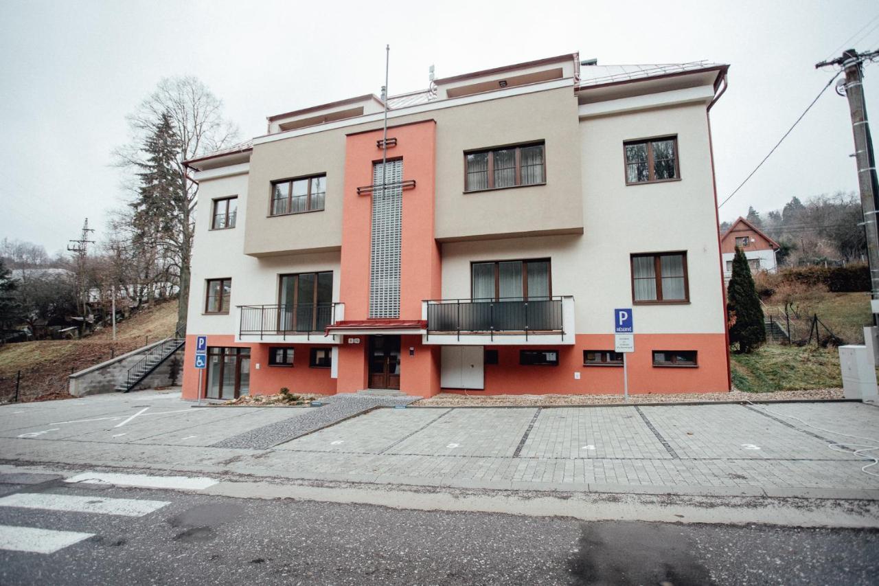 Apartman Vo Vile Kammergraf บันสกา ชีอาว์นีซา ภายนอก รูปภาพ