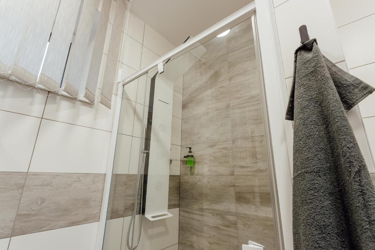 Apartman Vo Vile Kammergraf บันสกา ชีอาว์นีซา ภายนอก รูปภาพ