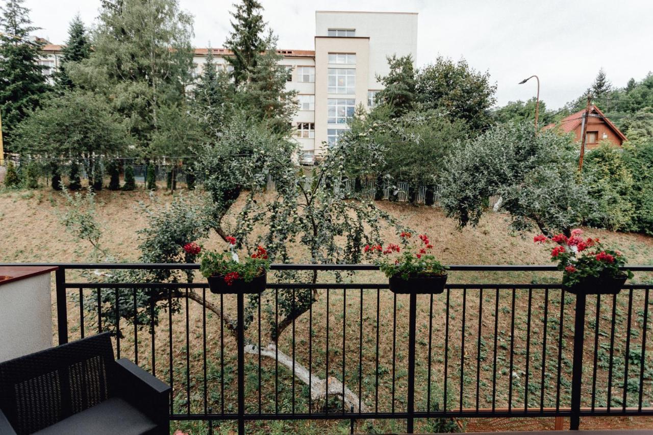 Apartman Vo Vile Kammergraf บันสกา ชีอาว์นีซา ภายนอก รูปภาพ