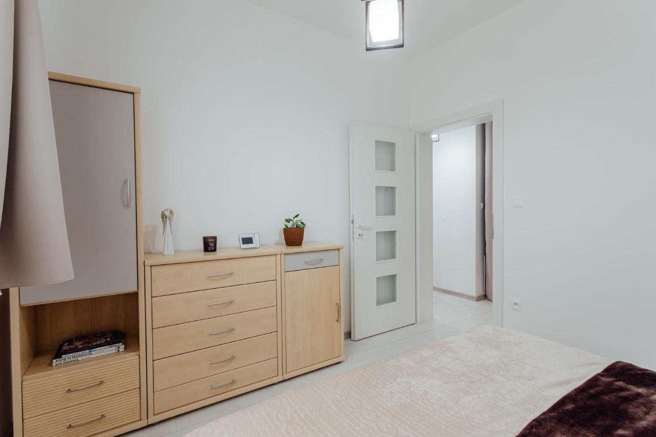 Apartman Vo Vile Kammergraf บันสกา ชีอาว์นีซา ภายนอก รูปภาพ